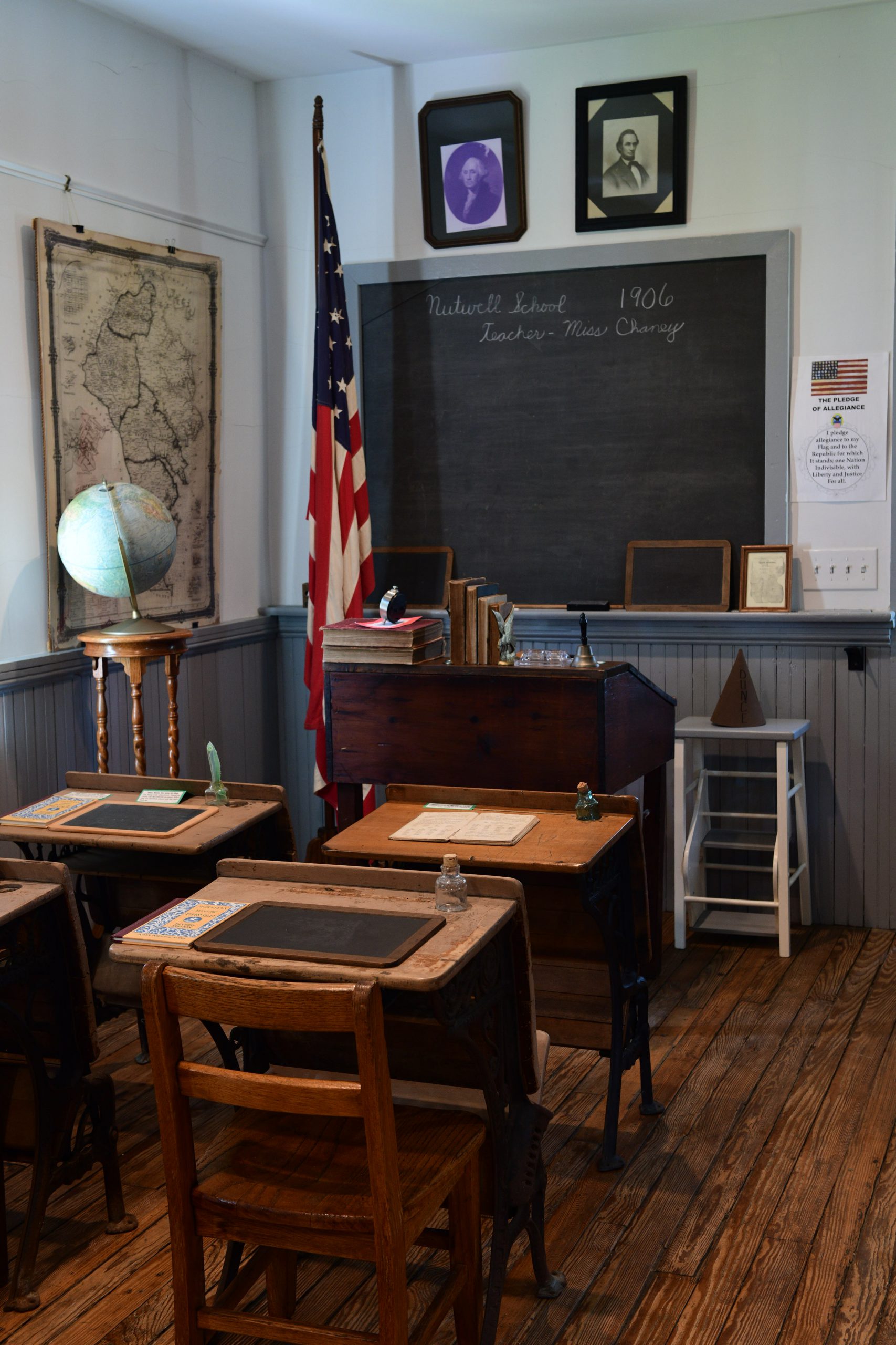 JPF_5689 school house